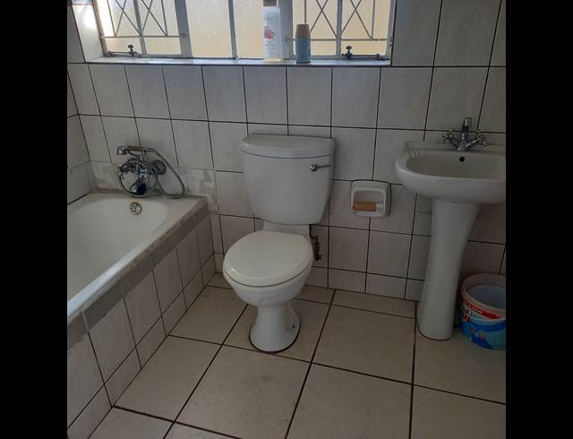 3 BEDROOM HOUSE FOR SALE IN MEER EN SEE
